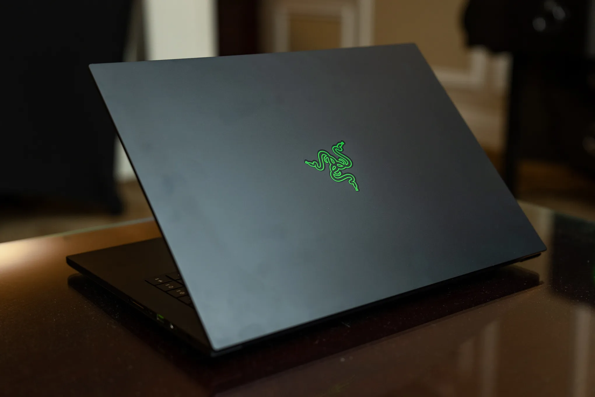 Razer Blade 16 2025